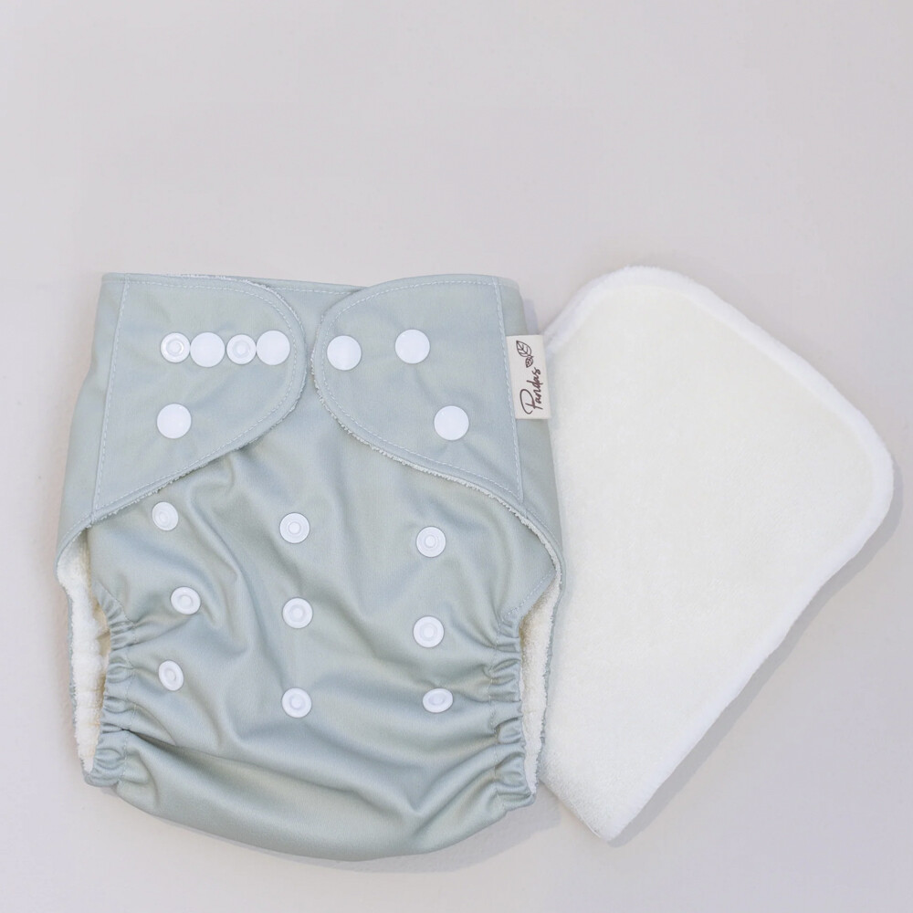 Pandas by Luvme Bamboo CLOTH NAPPY & Insert WOODLAND