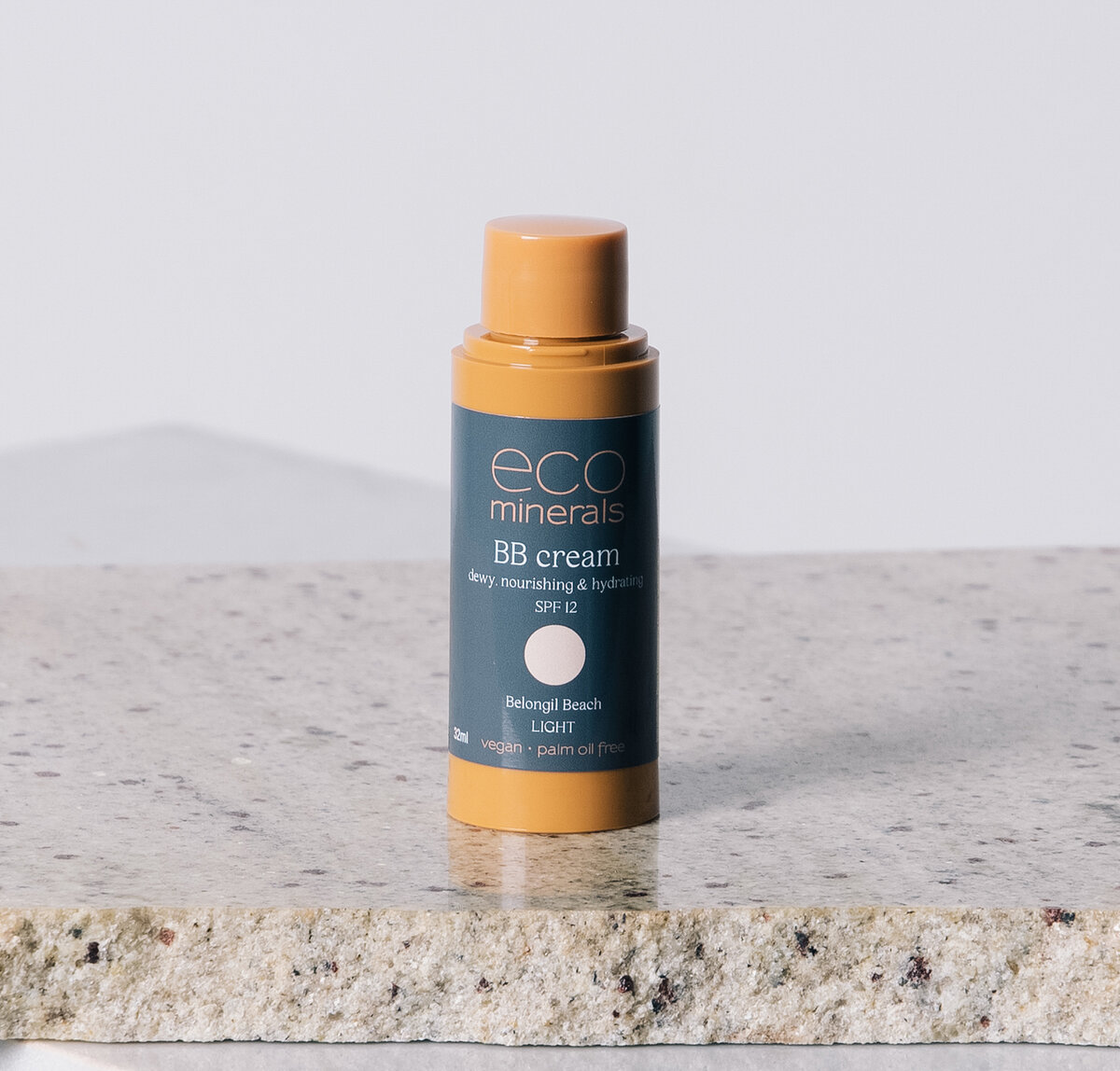 REFILL BB Cream Light, Belongil Beach 32ml refill cartridge